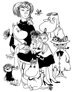 Tove Jansson ja lukuisia Muumihahmoja.